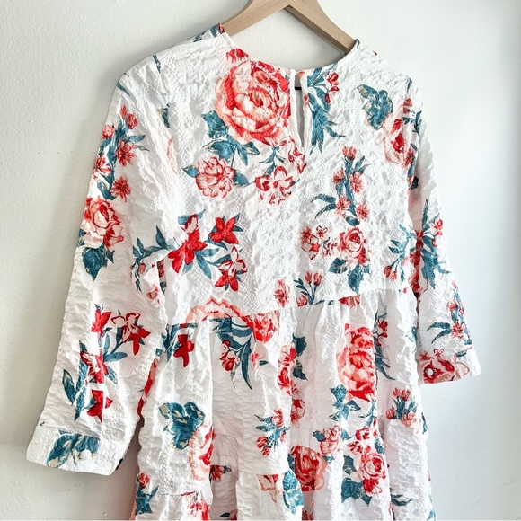 NWT Francesca's Carra Floral Babydoll Mini‎ Dress White Pink Red Blue Size Small - Picture 7 of 14